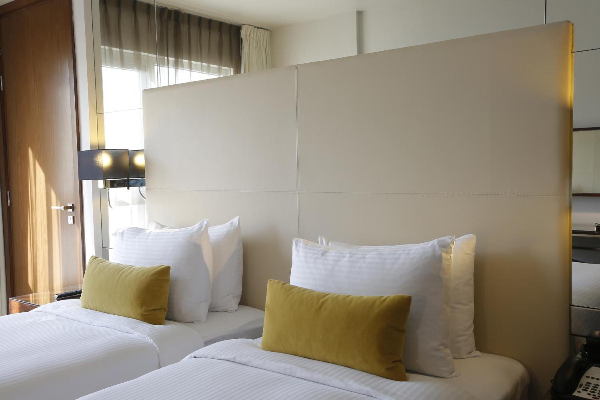 Centro Capital Doha - By Rotana Hotel Bagian luar foto