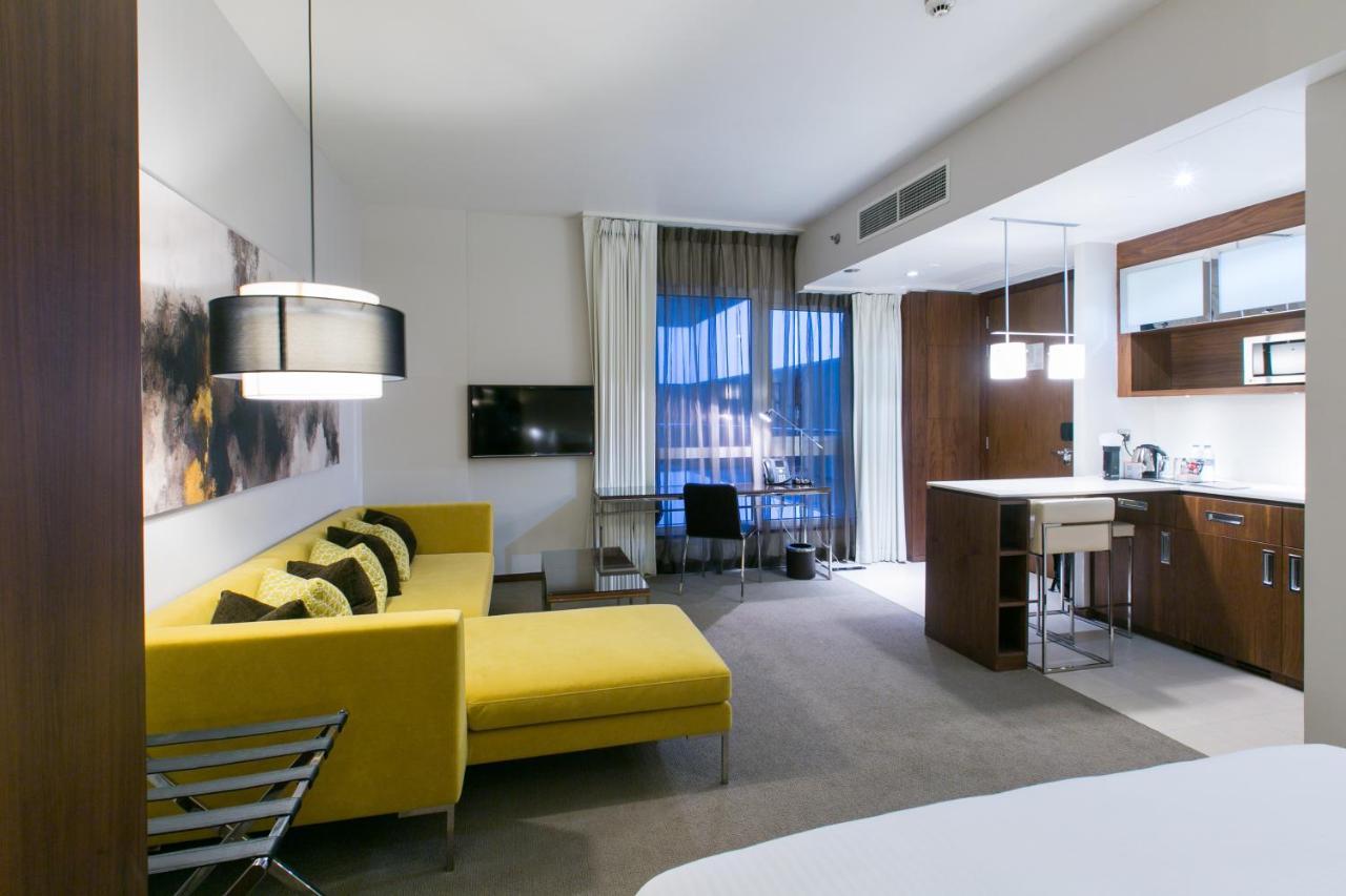 Centro Capital Doha - By Rotana Hotel Bagian luar foto